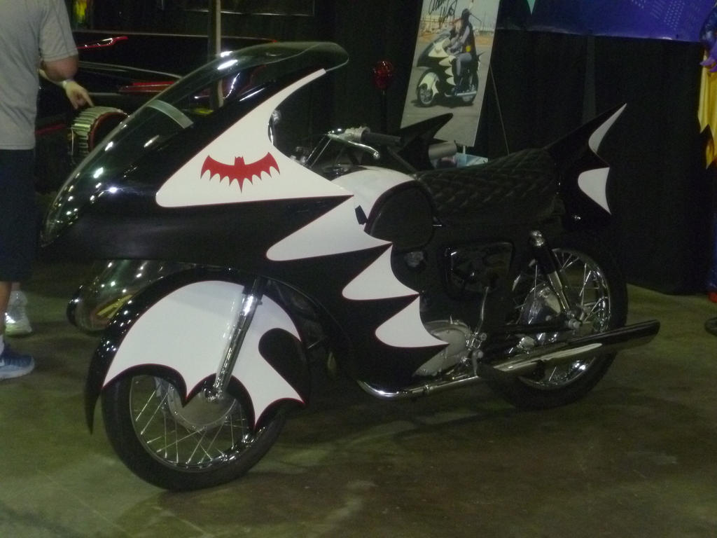 Bat-Cycle '66