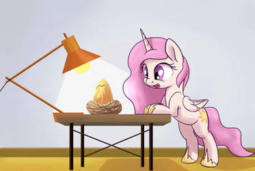 Filly Celestia Hatching Philomena