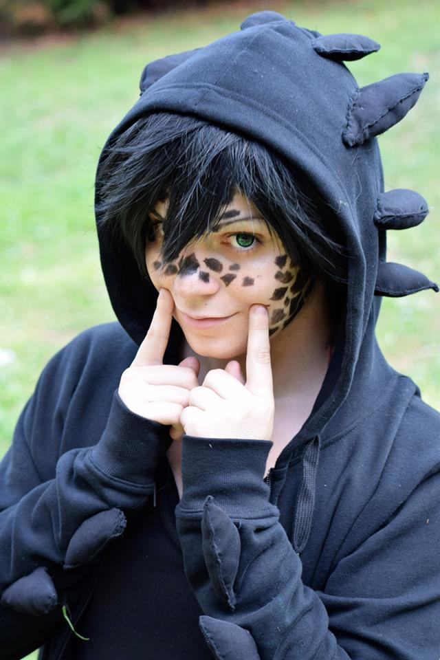 Toothless human form (httyd) by VioletCheshire on DeviantArt
