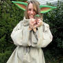 Baby Yoda cosplay