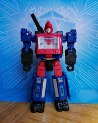 Supermode/Energon Ironhide
