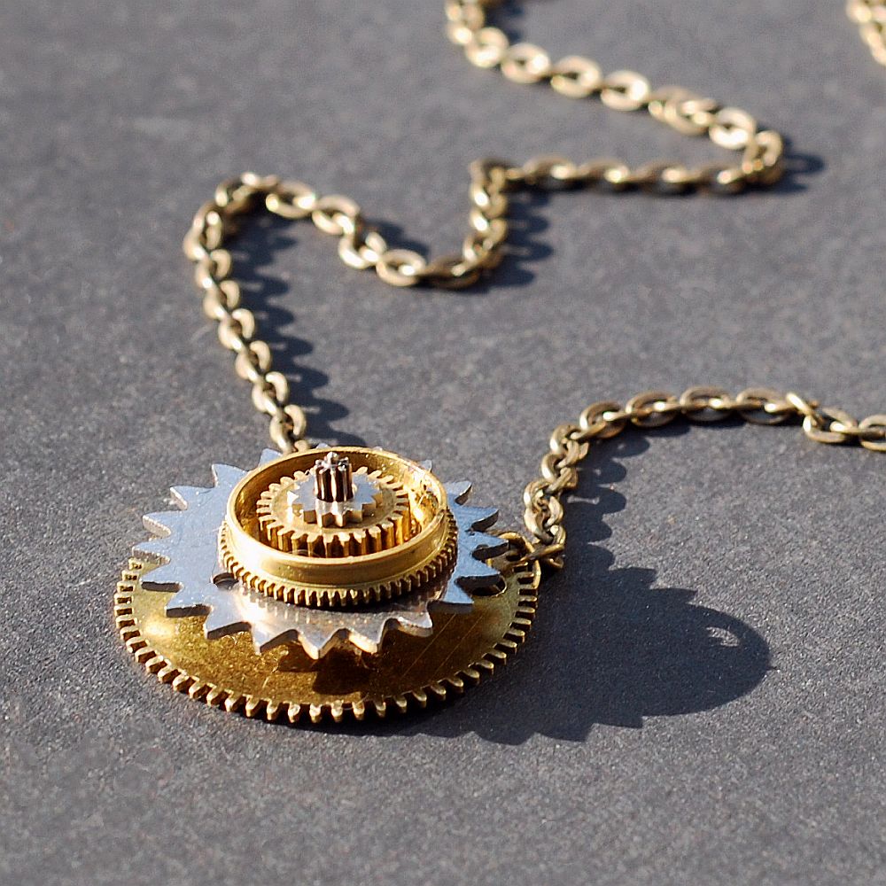 steampunk gears necklace