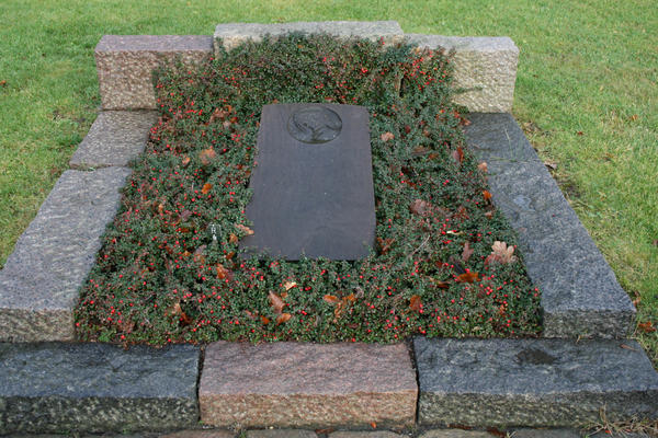 RIP soldiers 2 by surfact on DeviantArt