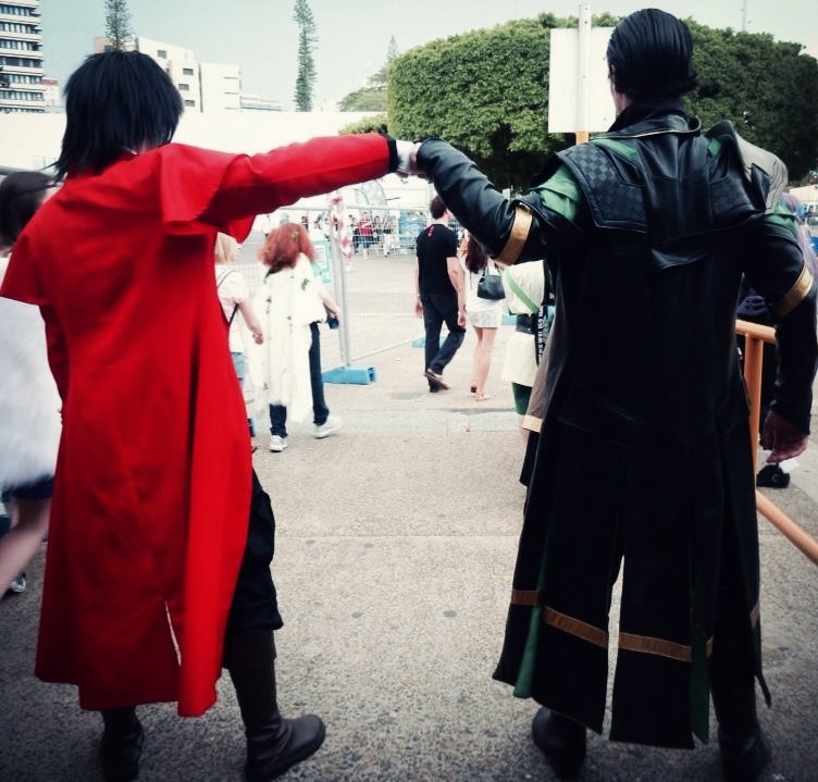 Truce between King of Vampires and God of Mischief