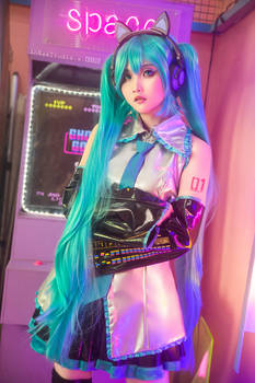 Hatsune Miku Original Version Cosplay #1