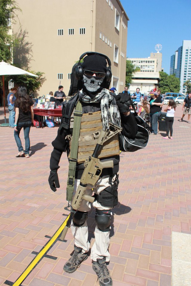 CoD Modern Warfare 2 GHOST - Cosplay by Wolverine9999 on DeviantArt