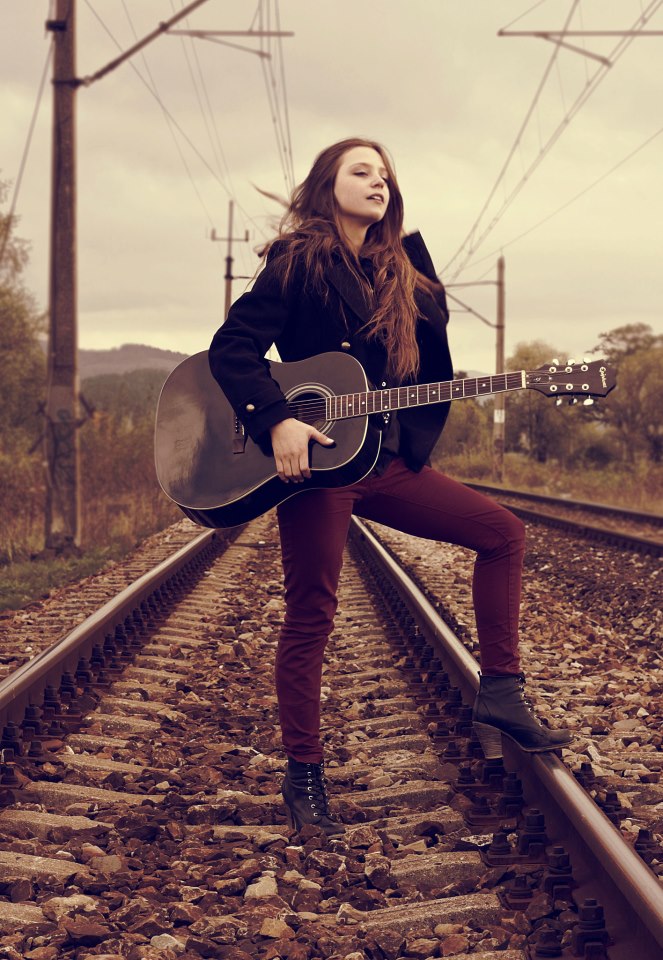 Guitar girl