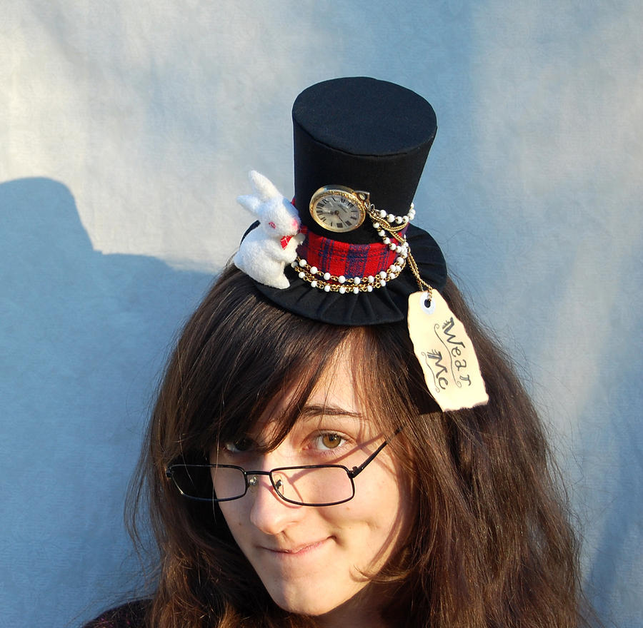 Top Hat White Rabbit Tiny Top Hat: White Rabbit - Alice in Wonderland by TinyTopHats on ...