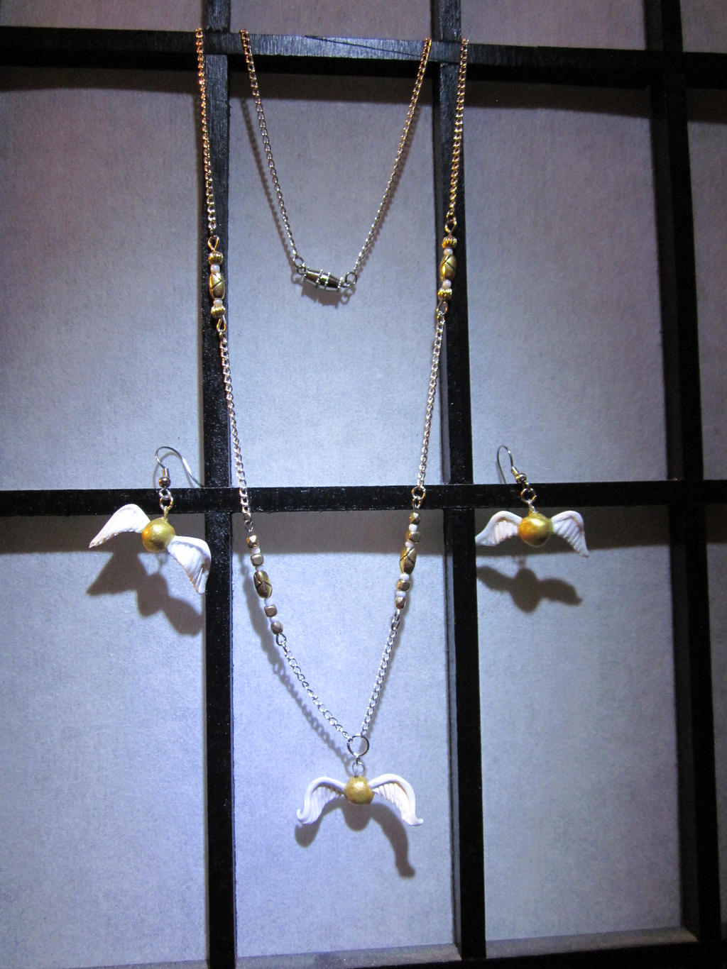 Golden Snitch Necklace Set