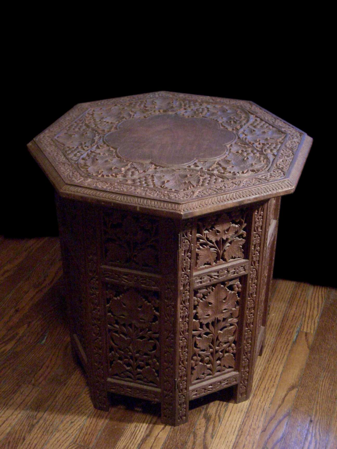 Carved wooden table 04