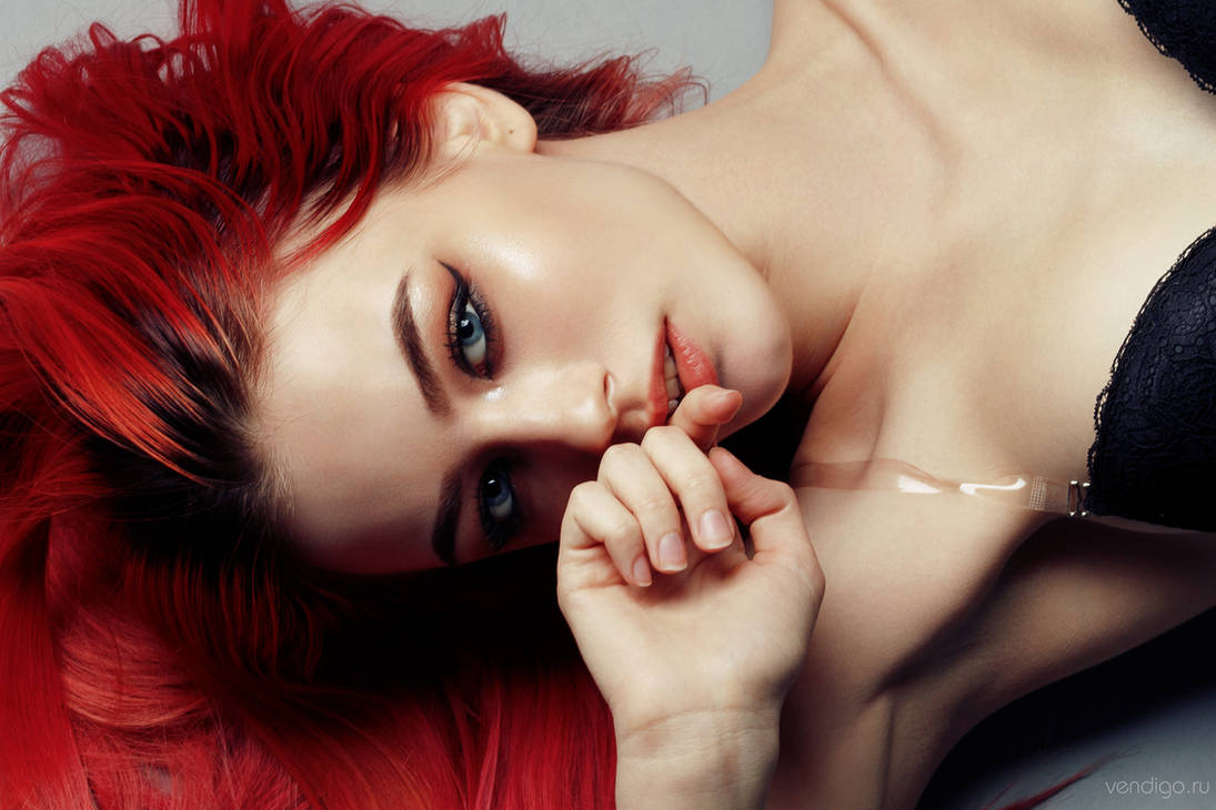 Девушка с красными волосами фото. Модель с красными волосами. Красивые девушки с красными волосами. Макияж для красных волос.