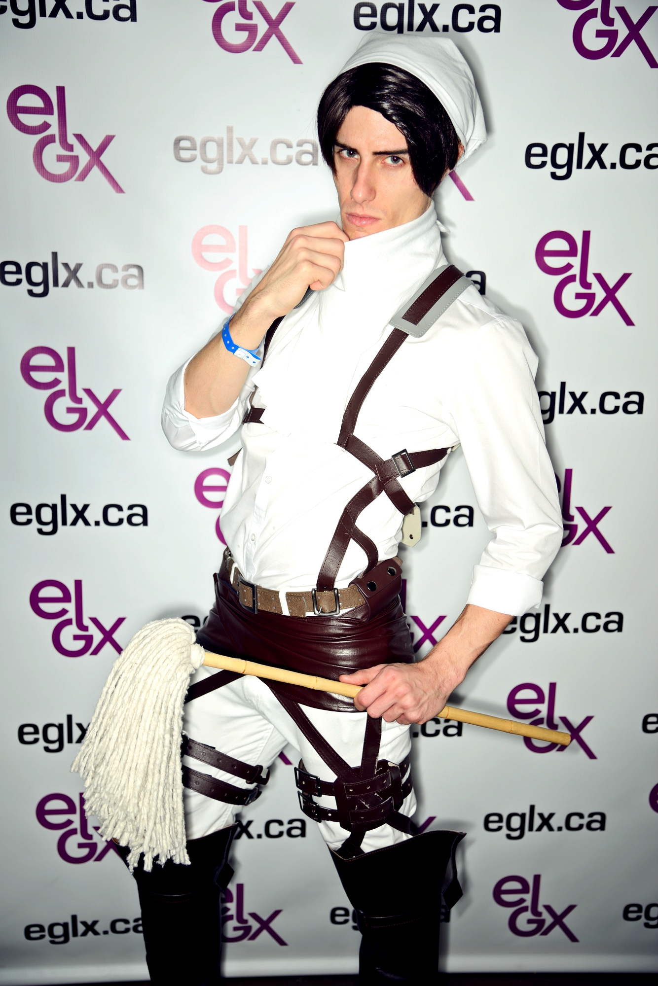 Clean Cosplay Attack On Titan Levi Cleaning Cosplay