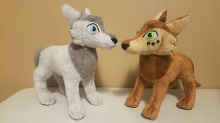 Robyn and Mebh Plush - Wolfwalkers