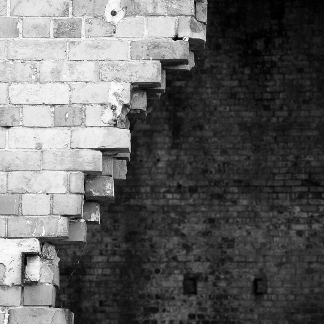 Falling Apart by dynax700si