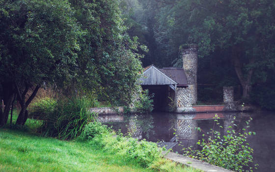 The House Without a Boat