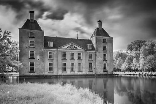 Warmond Castle