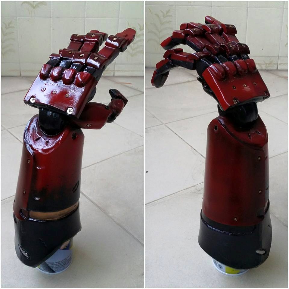 MGS V: The Phantom Pain: Snake's Bionic Arm