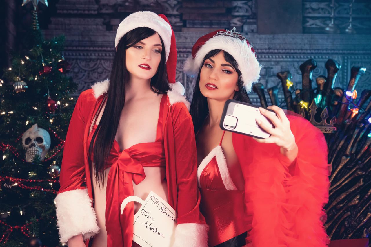 Bianca Bordeaux - Ivy Christmas 7