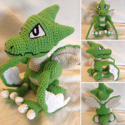 Even more Scyther Amigurumi