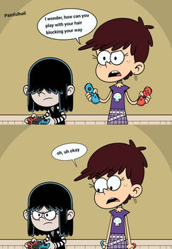 Luna and Lucy playing Nintendo Switch.