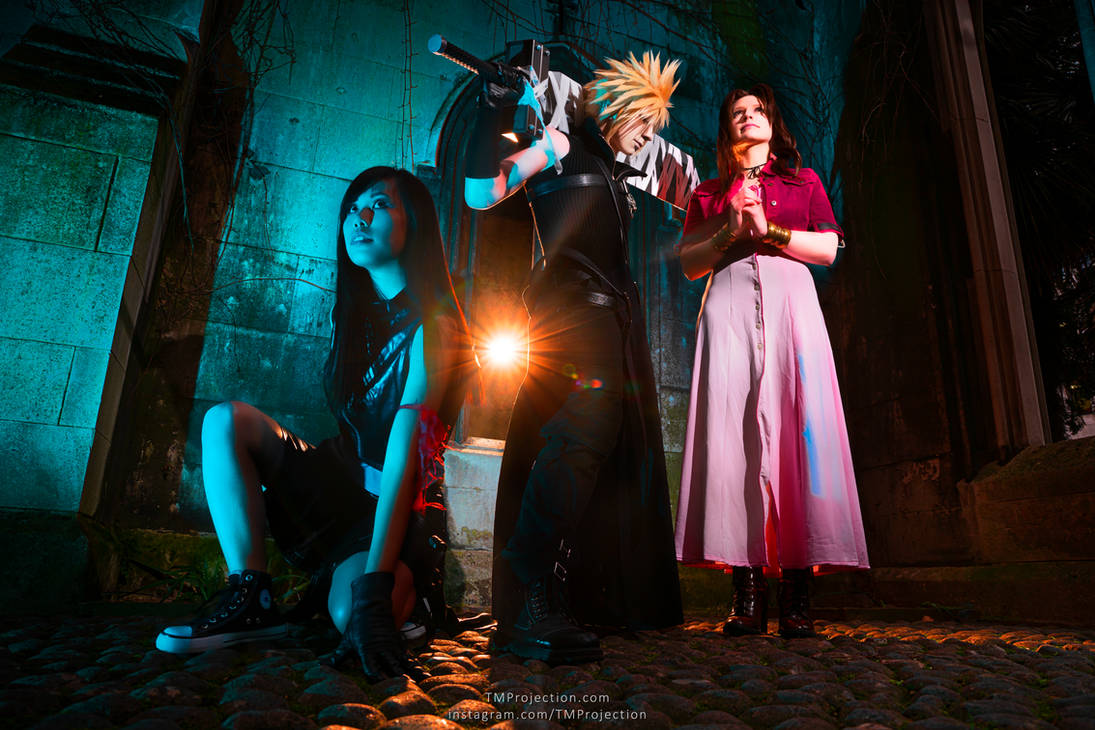 Final Fantasy VII Cosplay by TMProjection by TMProjection-com on DeviantArt