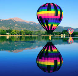 Dipping Hot Air Balloon