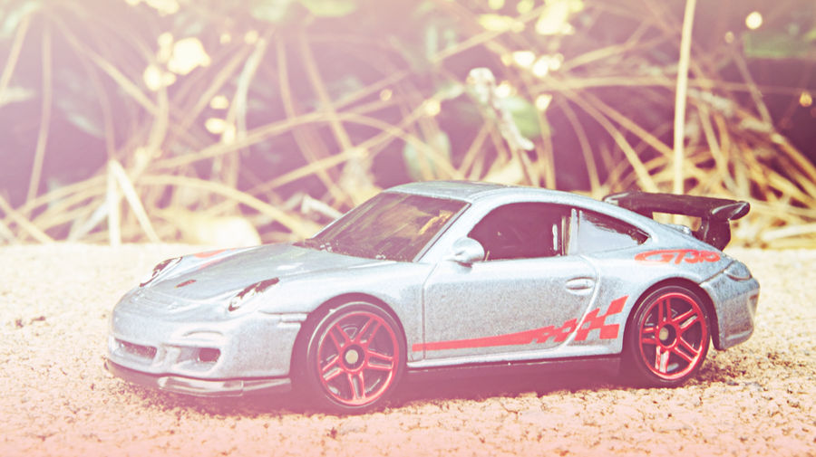 Porsche 911 GT3 RS  Front Pink Edit
