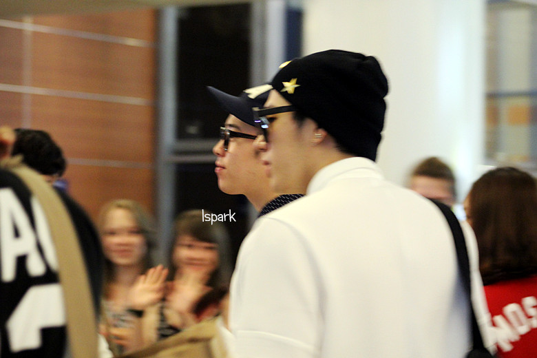 Block B in MOSCOW 13/06/14  [4]