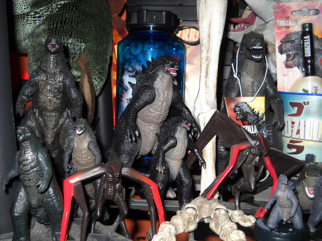 Godzilla Fan Collection Godzilla 2014 Collection Update (Close-ups) by kaijugroupie84 on DeviantArt