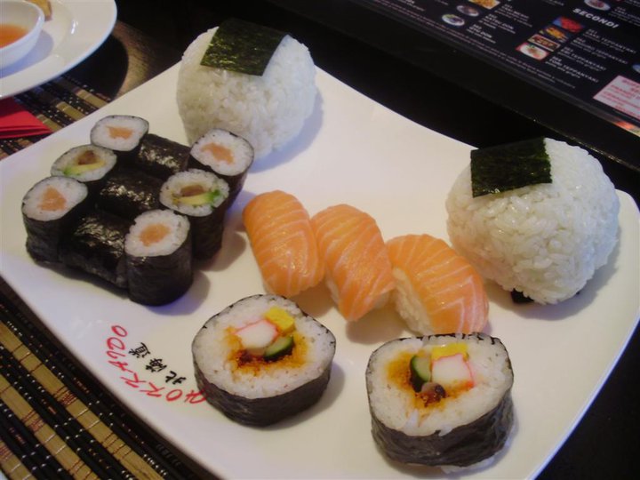 Onigiri,Maki,Futomaki,Nigiri