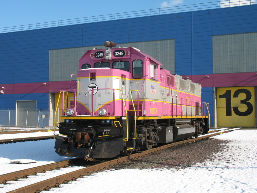 Mbta Engine MBTA 3GS21B Locomotive by DarthBladerPegasus on DeviantArt