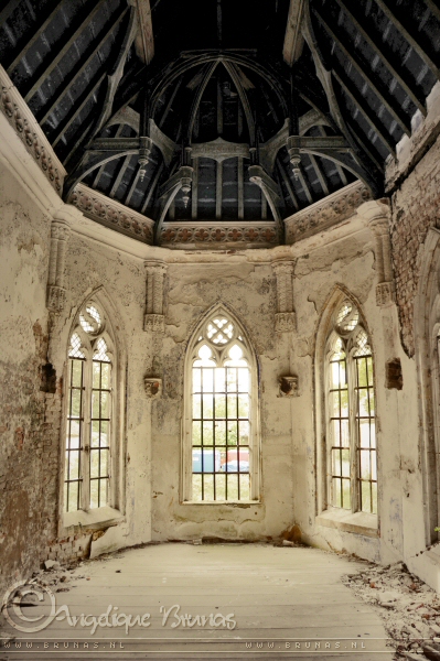 :: Urbex Chateau ::