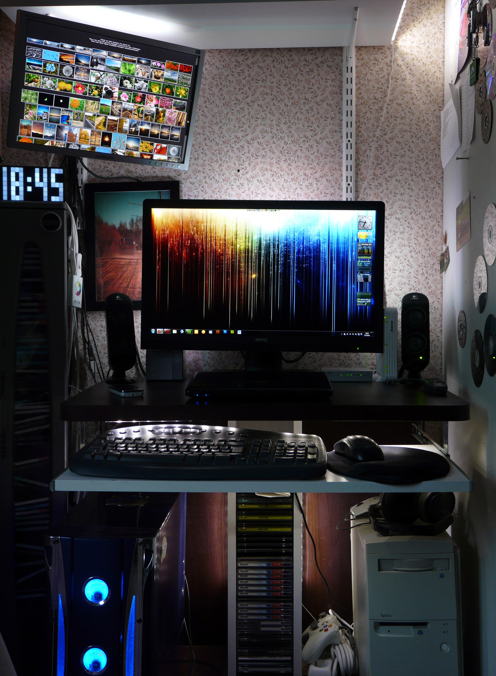 My computer corner by Typen on DeviantArt