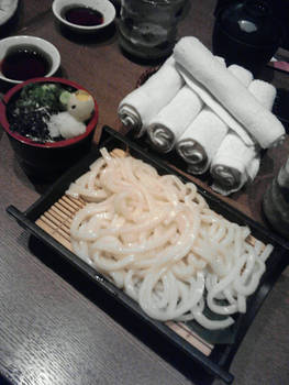 Cold Udon with dipping sauce