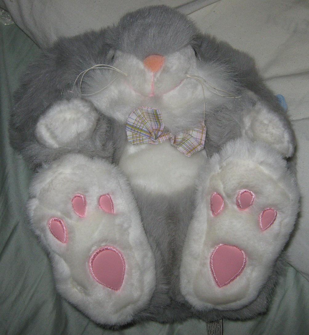 Gray Rabbit by fuzzyslipperlogic on DeviantArt