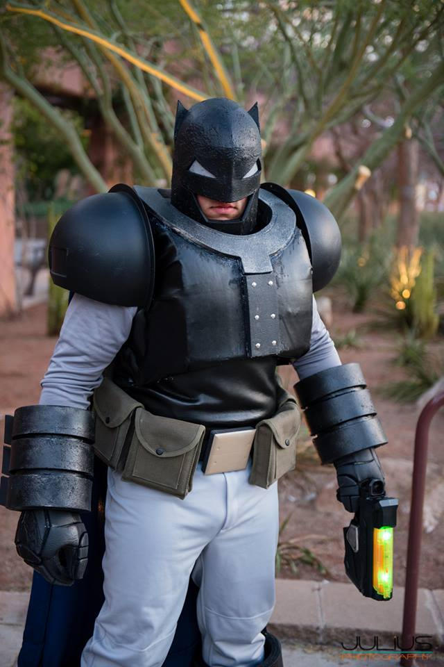 Dark Knight Return's Batman Cosplay by VincentGonzo on DeviantArt