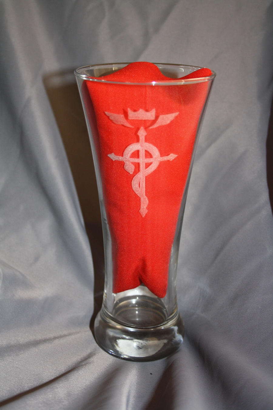 Engraved FMA glass: Alchemists