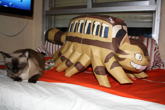 Catbus papercraft