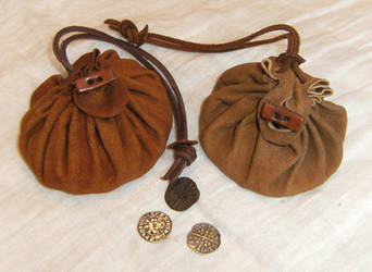 Leather drawstring bags