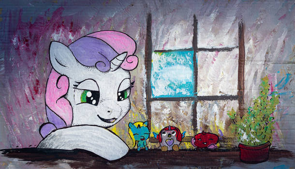 Sweetie Belle playing with Hatchimals