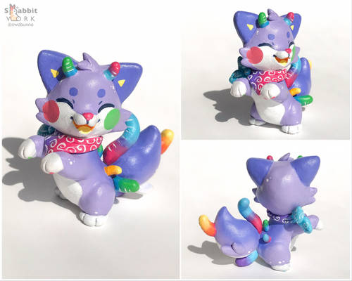 Sour Gummy Worms Clay Figure (2)