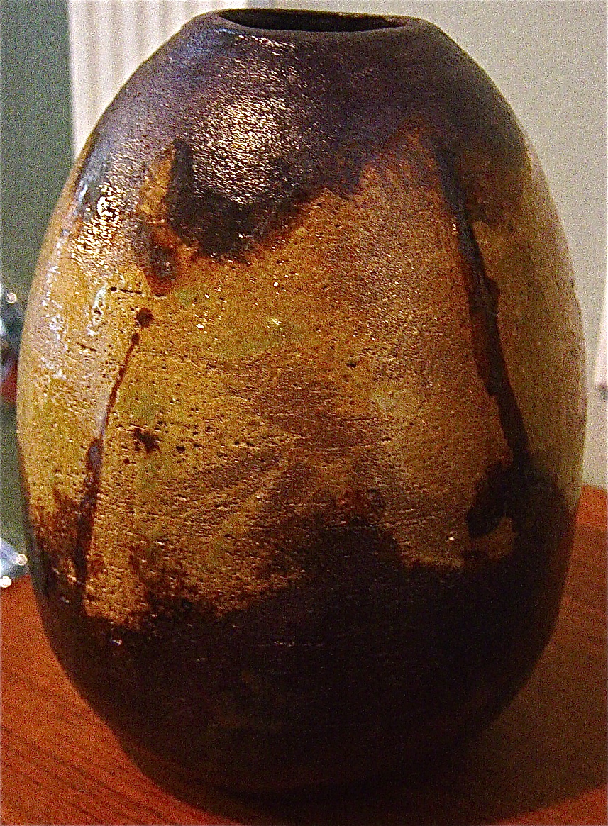 egg vase