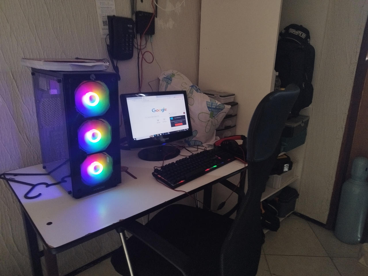 Gaming Computer Desktop Deviantart Pc Gaming by disasterfan23 on DeviantArt