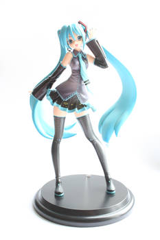 .Miku hatsune.