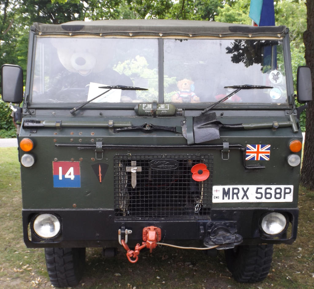 Land Rover 101 Forward Control 1 by Dan-S-T on DeviantArt
