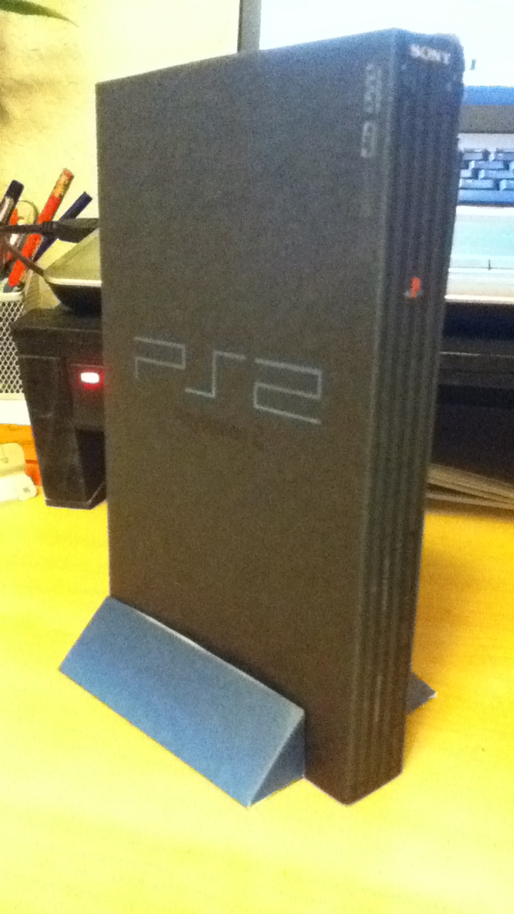 Playstation 2 Papercraft