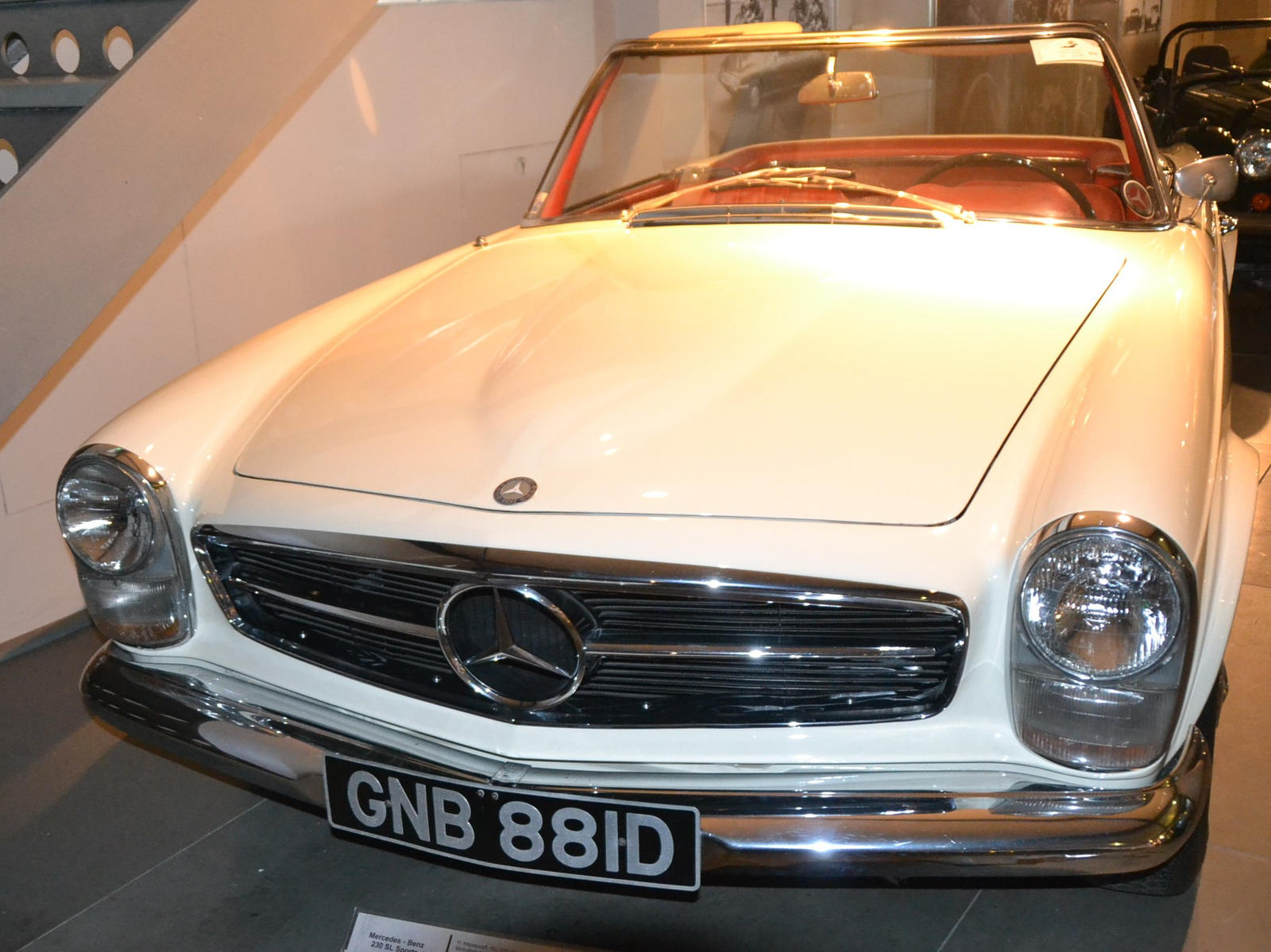 Mercedes 230 SL Sports