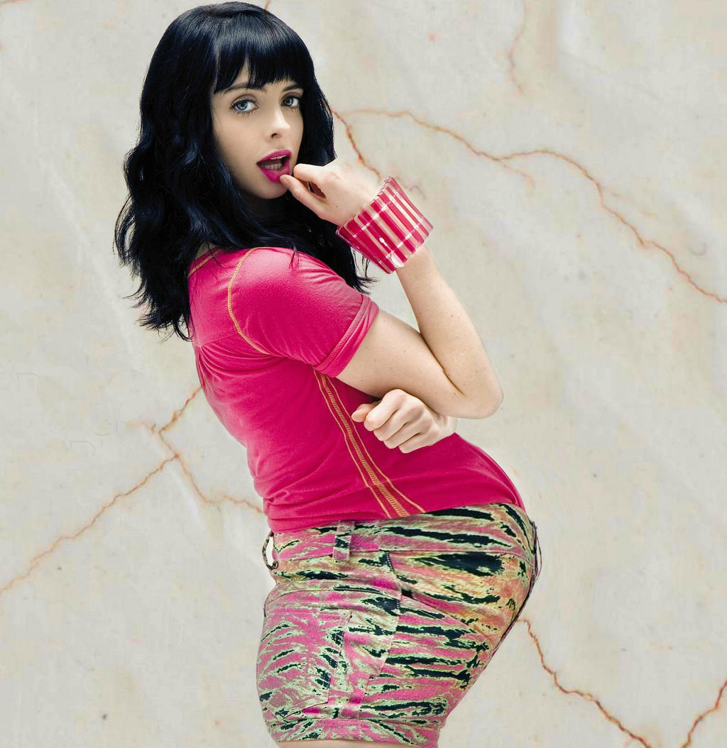 Krysten Ritter Belly 3