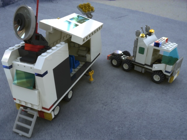 Lego Mobile Command Centre