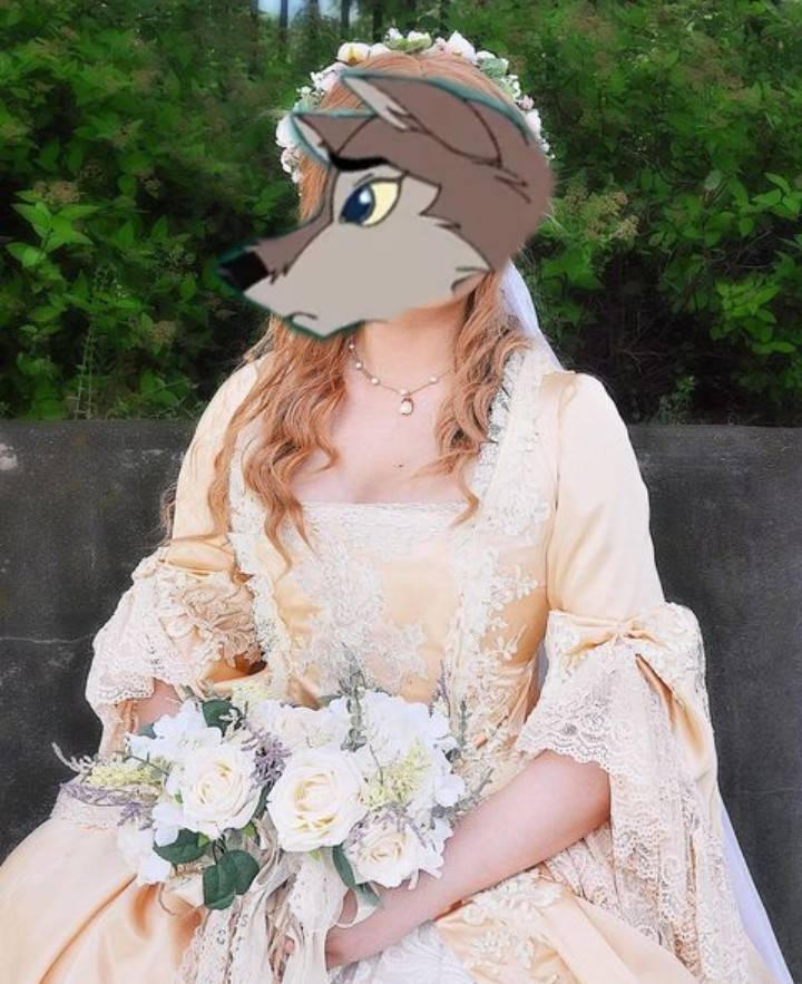 Aleu as Elizabeth Swann in her wedding dress by EmperorRoku on DeviantArt
